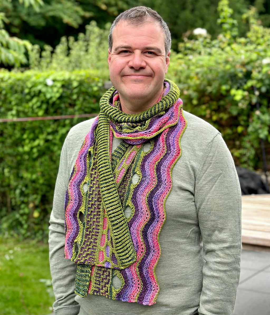 Ziggy Waves Scarf