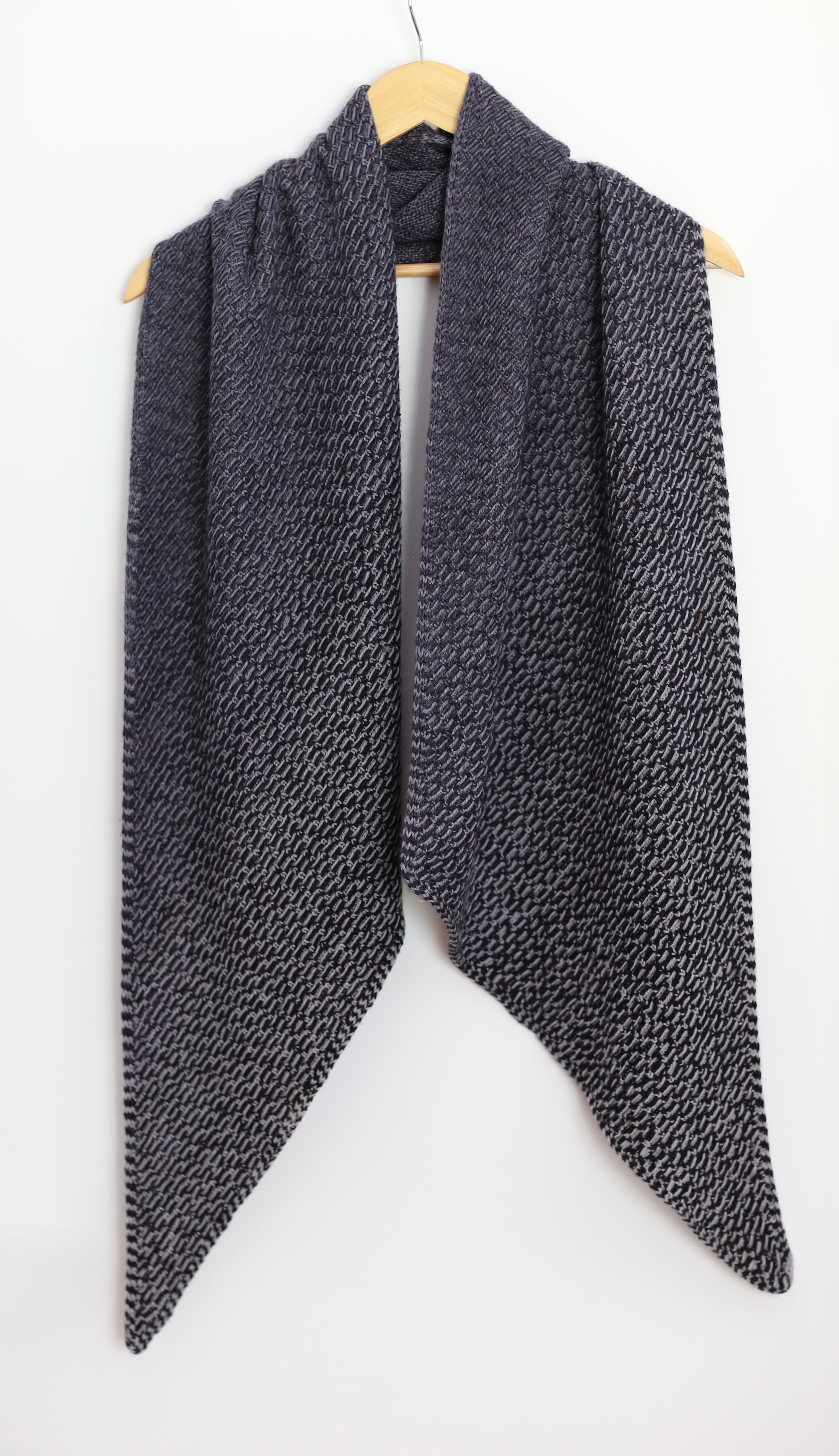 Dominique Scarf