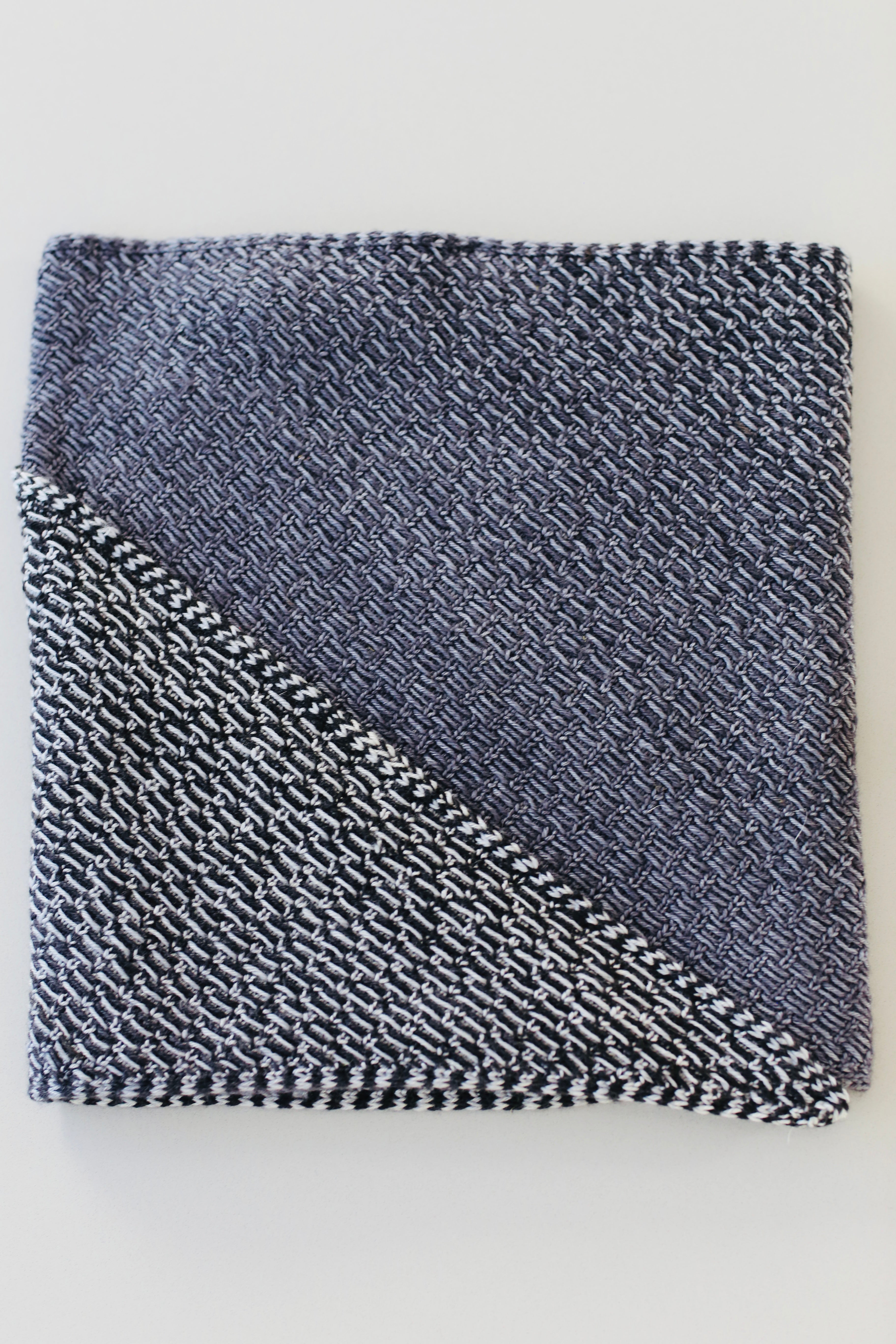 Dominique Scarf